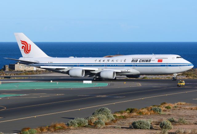 BOEING 747-8 (B-2482)
