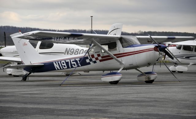 Cessna Commuter (N1975T) - Parked at KFDK on 3/29/2009.