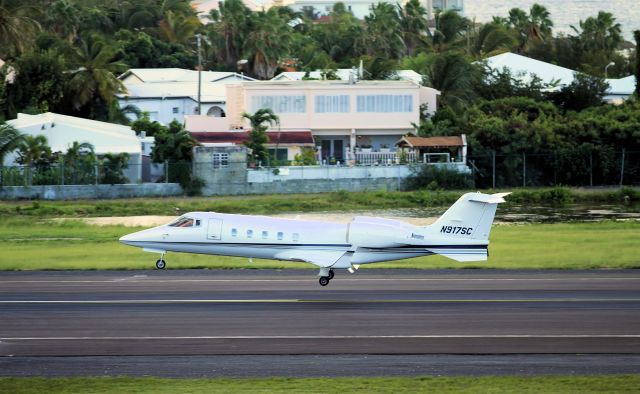 Learjet 60 (N917SC)