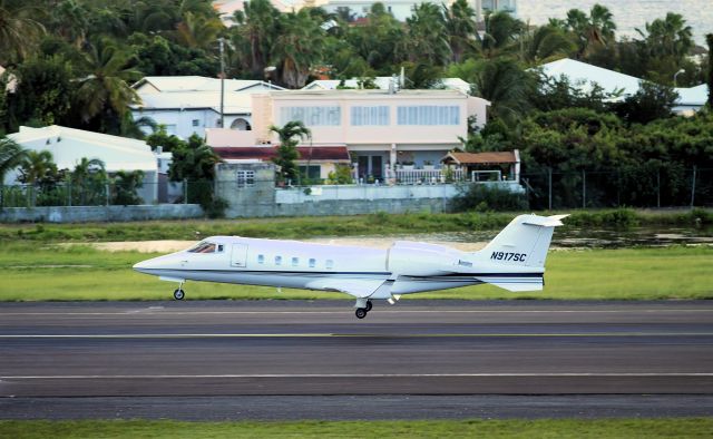 Learjet 60 (N917SC)