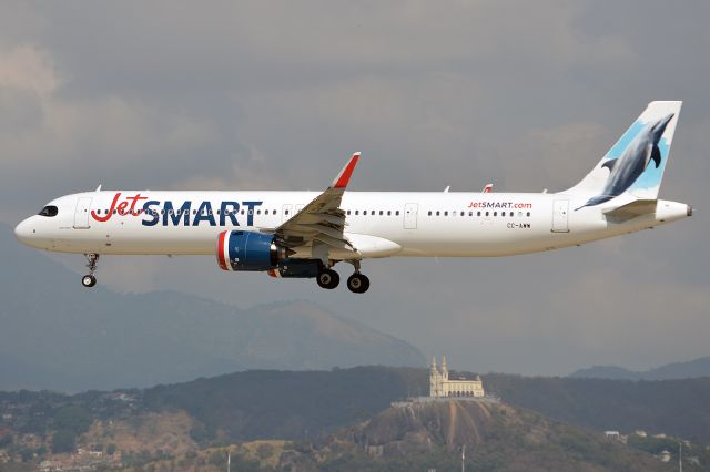 Airbus A320 (CC-AWW)