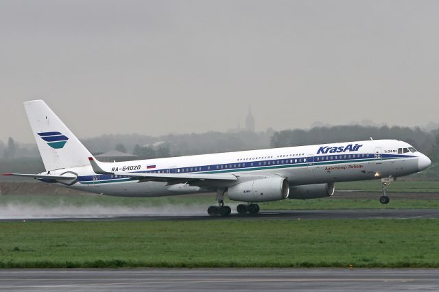 Tupolev Tu-214 (RNA64020) - Flying for Red Wings in new colours see  http://www.planepictures.net/netshow.php?id=893605