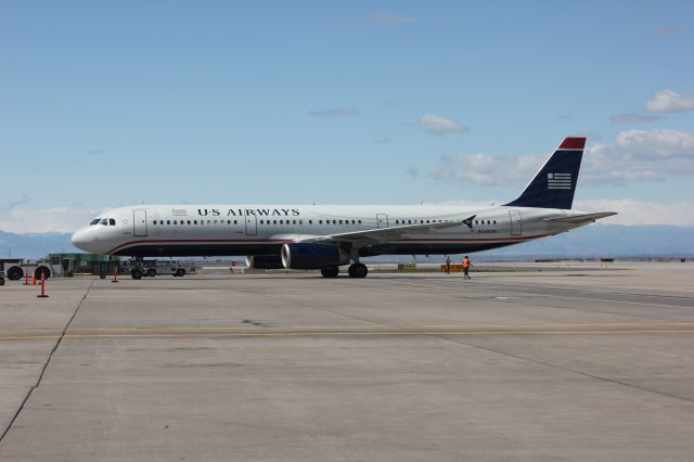 Airbus A321 (N538UW)