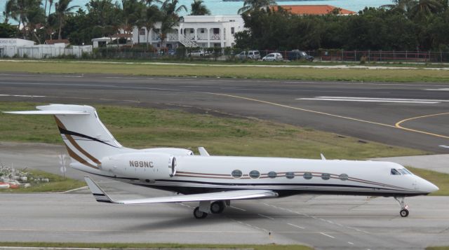 Dassault Falcon 50 (N89NC)