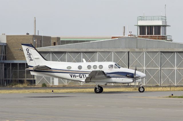 Beechcraft King Air 90 (VH-GTI) - Oxford Aviation Academy (VH-GTI) Beechcraft C90GTi King Air at Wagga Wagga Airport.