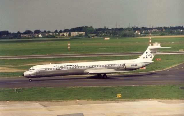 McDonnell Douglas MD-82 (YU-ANB) - MD82 cn48048