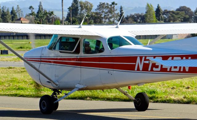 Cessna Skyhawk (N734BN)