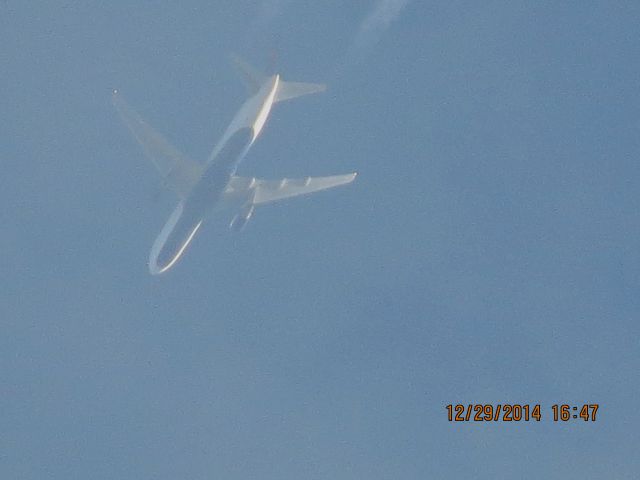 BOEING 767-300 (N130DL) - Delta flight 114 from DEN to ATL over Baxter Springs Kansas (78KS) at 37,000 feet.