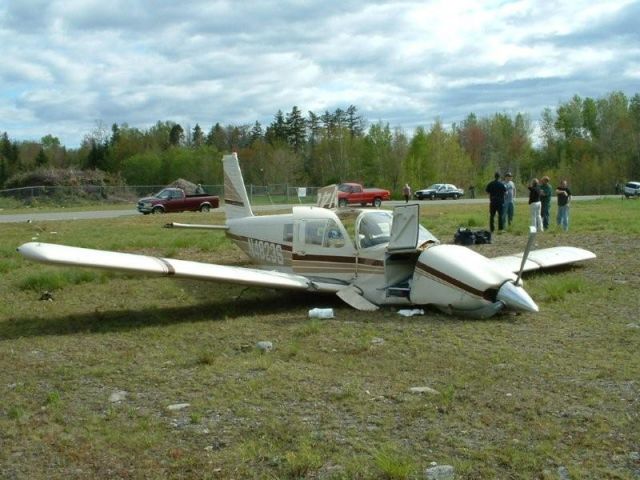 Piper Saratoga (N4823S)