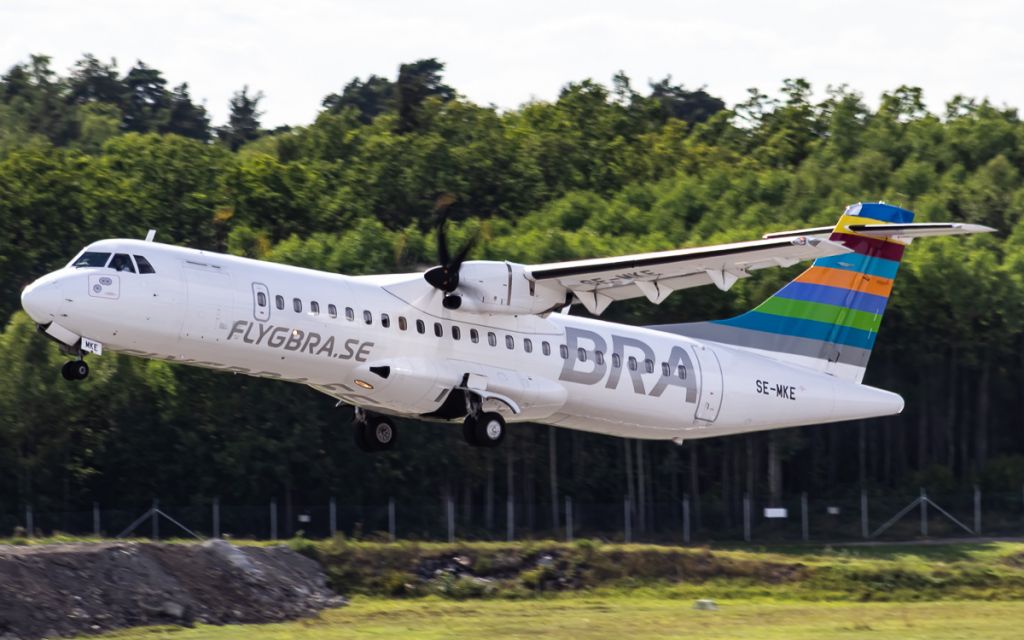 ATR ATR-72 (SE-MKE)