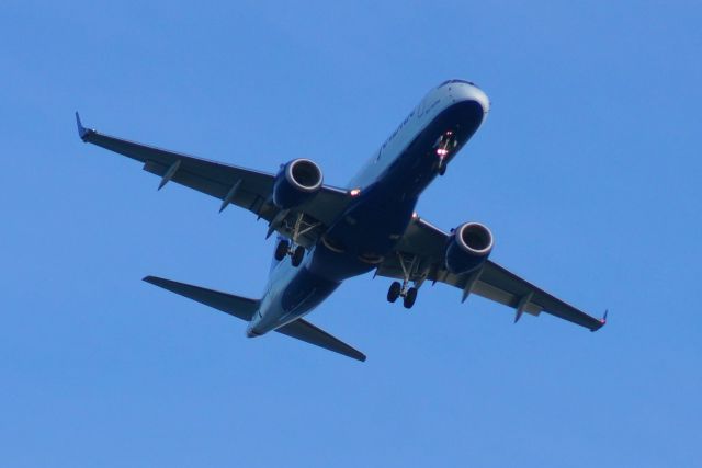 Embraer ERJ-190 (N358JB) - Taken from Maine State Pier, Portland, ME; landing at KPWM from KJFK.