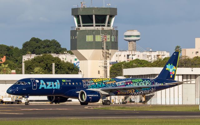 EMBRAER ERJ-190-400 (PR-PJN)