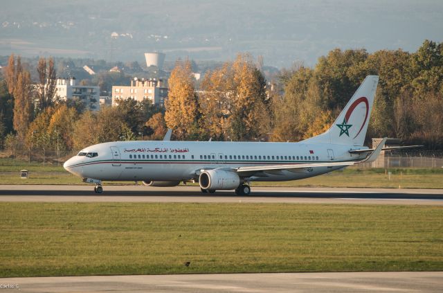 Boeing 737-800 (CN-ROA)