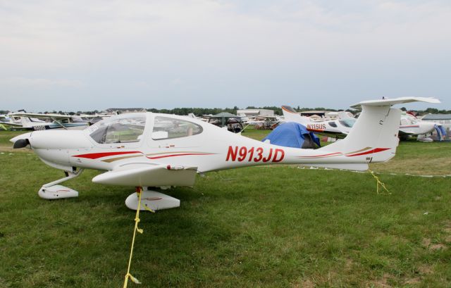 Diamond DA-20 (N913JD)