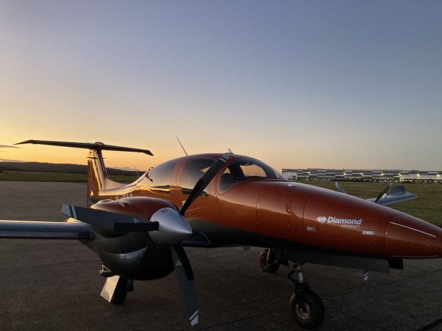 Diamond DA-62 (D-IRKF) - At fuel station