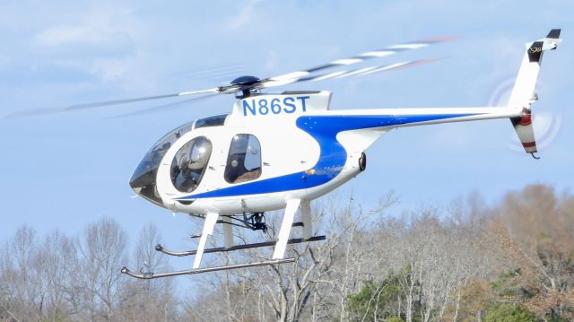 MD Helicopters MD 500 (N86ST)