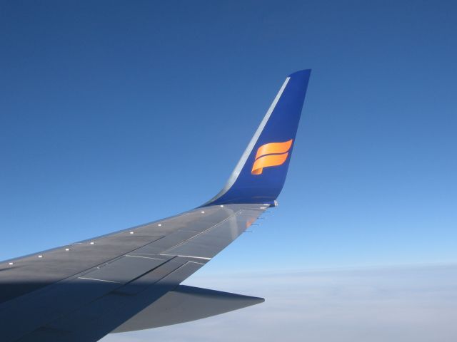 Boeing 757-200 (TF-FIA) - Over Greenland going to BIKF