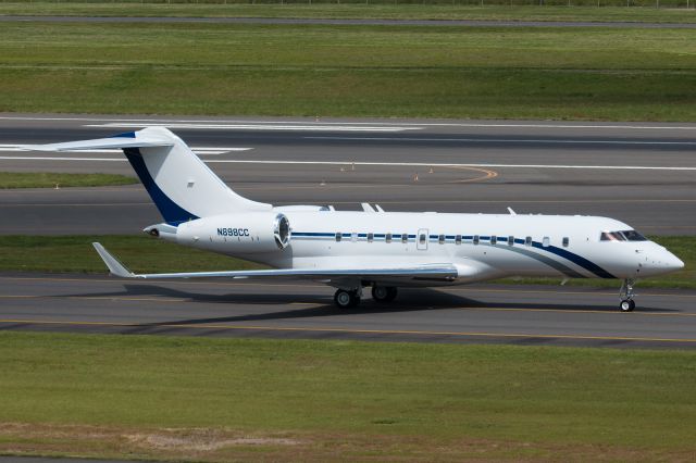 Bombardier Global 5000 (N898CC)