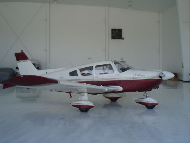 Piper Cherokee (N15873)