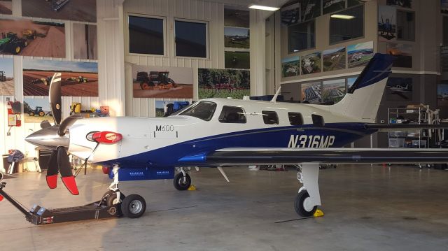 Piper Malibu Meridian (N316MP) - Spotten this Meridian at the AirVenture Kick-off at the Middleton Airport July 2021.