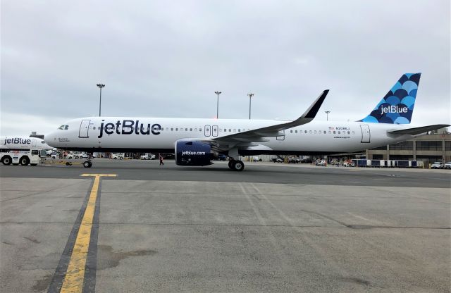 Airbus A321neo (N2086J)