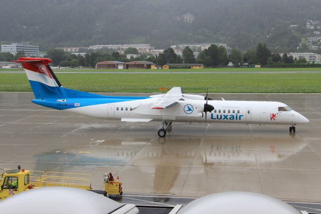 de Havilland Dash 8-400 (LX-LGE)