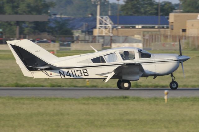 BELLANCA Viking (N4113B) - Seen at KMTN on 8/15/2009.