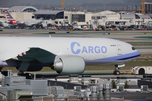 BOEING 777-200LR (B-18771)