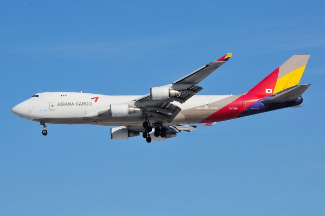 Boeing 747-400 (HL7420)