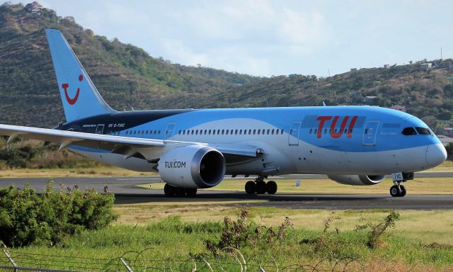 Boeing 787-8 (G-TUIC)