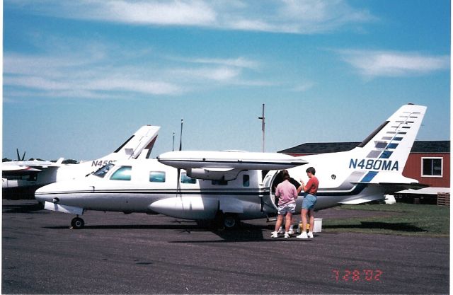 Mitsubishi MU-2 (N480MA)