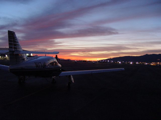 N17JF — - El Paso Airport