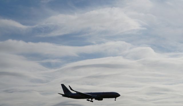 BOEING 767-300 — - astonishing clouds @ DFW