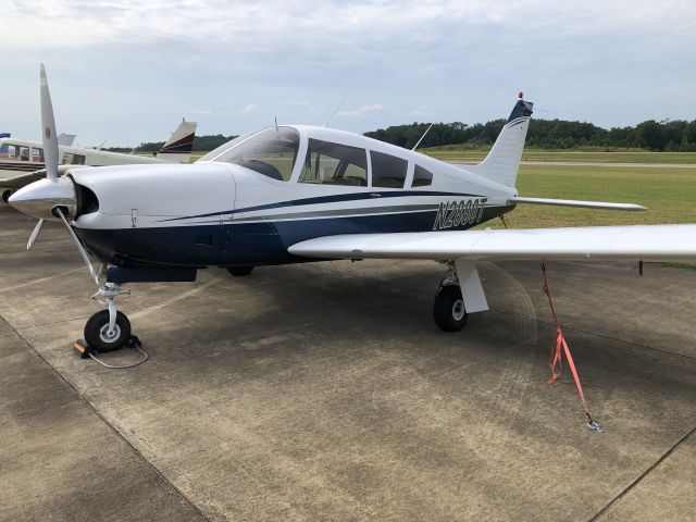 Piper Cherokee (N2880T)