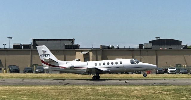 Cessna Citation V (N76TF) - LINDEN, NEW JERSEY, USA-JUNE 16, 2020: Seen taking off from Linden Airport (just south of Newark International Airport) on runway 9, was this Cessna Citation jet.