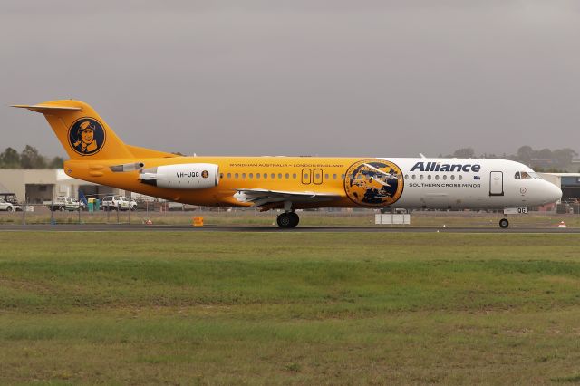 Fokker 100 (VH-UQG)