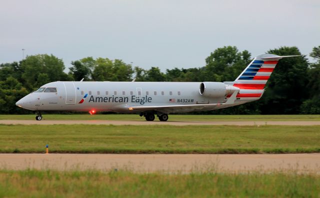 Canadair Regional Jet CRJ-200 (N432AW)