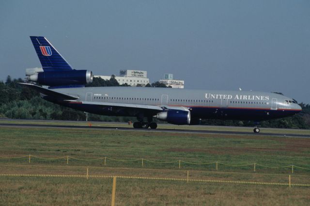 McDonnell Douglas DC-10 (N1853U) - Departure at Narita Intl Airport Rwy16R on 1995/11/03