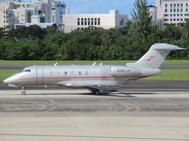 Bombardier Challenger 300 (N368JM)