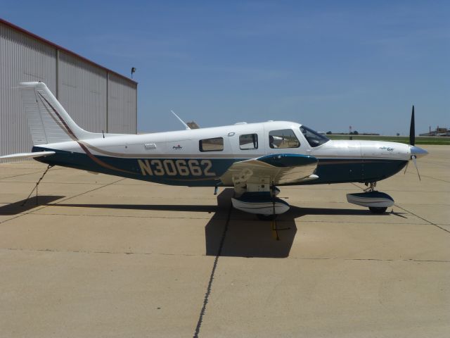 Piper Saratoga (N30662)