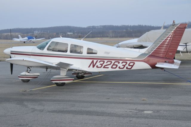 Piper Cherokee (N32639) - 1974 PA-28-180