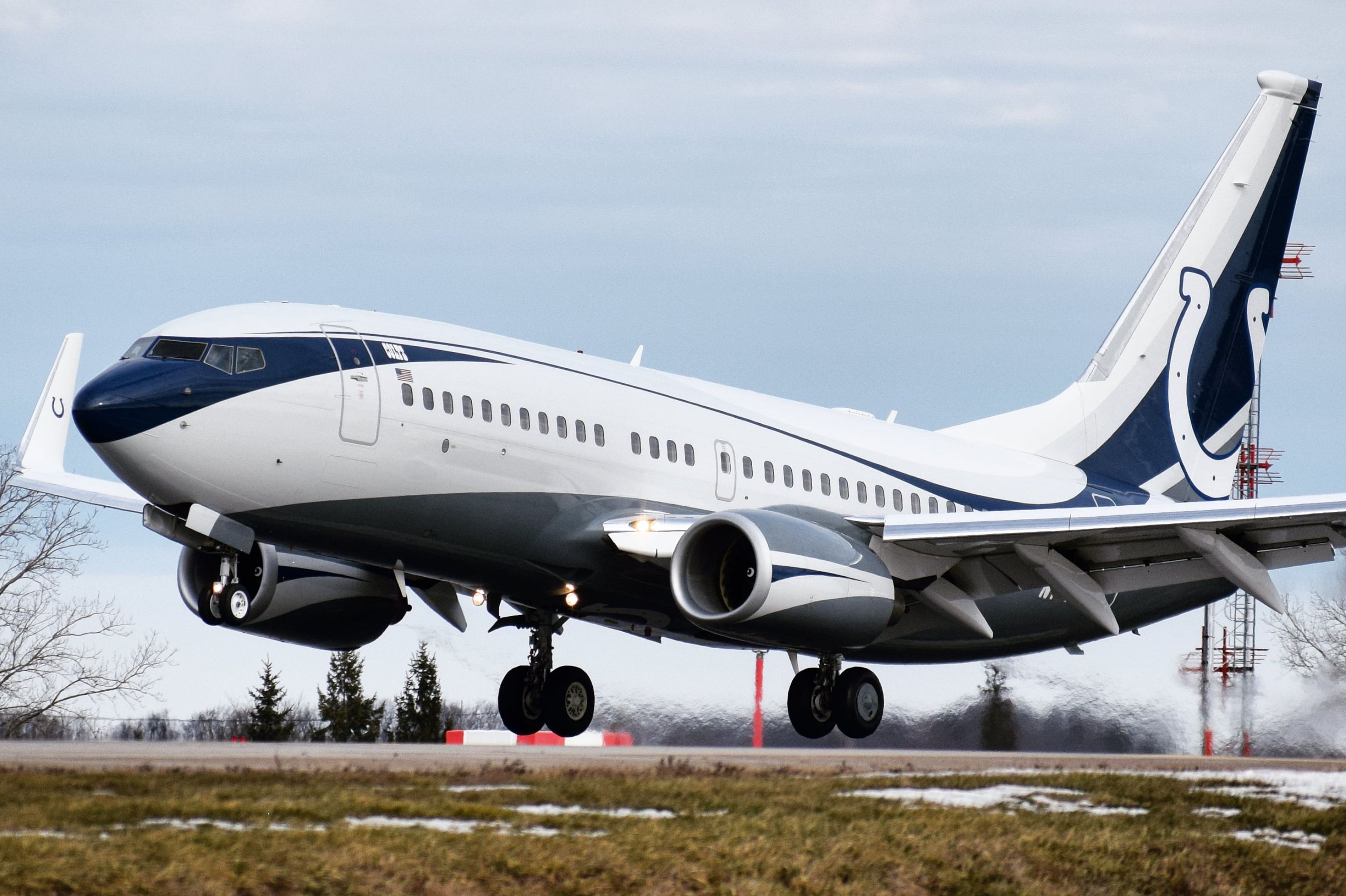 Boeing 737-700 (N101TD) - 1999 Boeing 737-700 BBJ operated by Bopper Airways on behalf of the Indianapolis Colts, arriving into Buffalo ahead of their game against the Buffalo Bills (01-09-21)