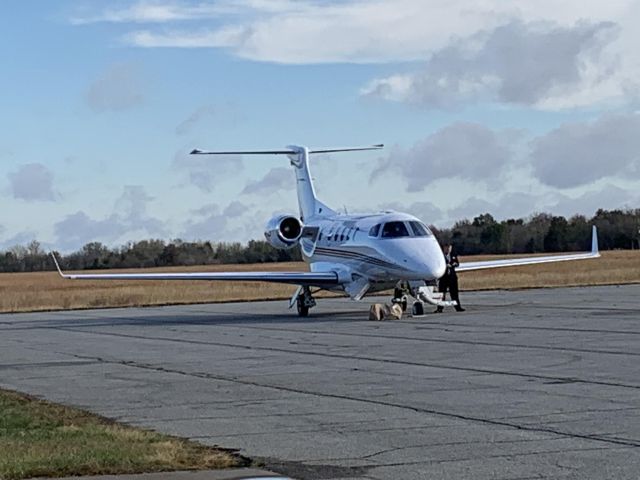 Embraer Phenom 300 (N347QS) - EJA347br /CPR-MIObr /10/31/2024