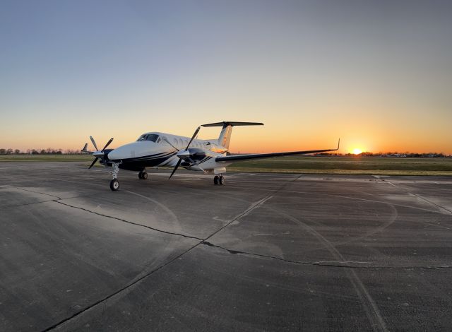 Beechcraft Super King Air 350 (N298CF)
