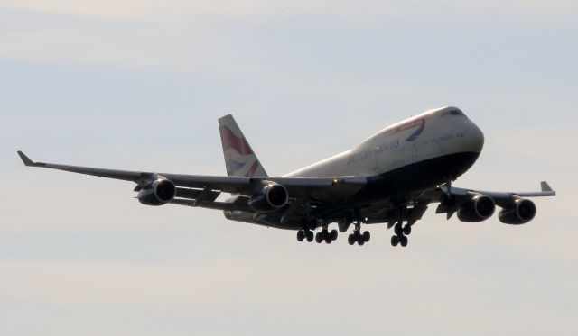 Boeing 747-400 (G-CIVN) - Hail"To the Queen of The Skies!"