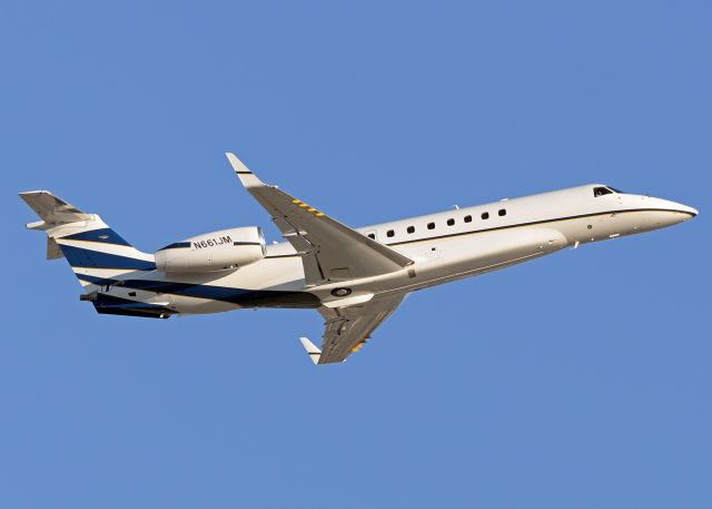 Embraer ERJ-135 (N661JM)