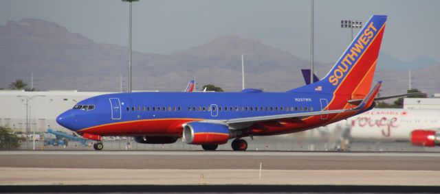 Boeing 737-700 (N257WN)