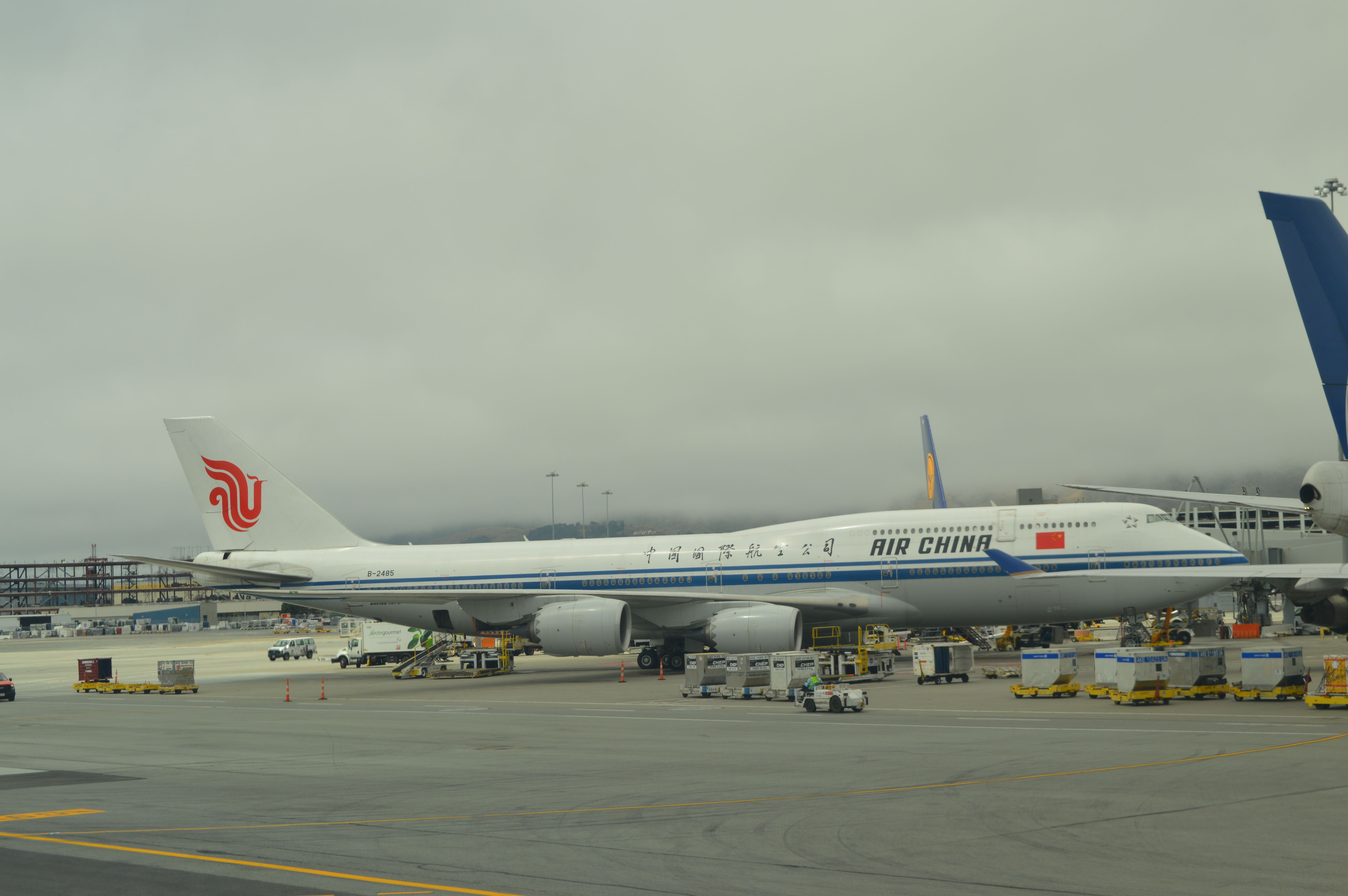 BOEING 747-8 (B-2485)