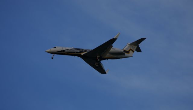 Gulfstream Aerospace Gulfstream V (NIKE) - NIKE on final to KHIO.