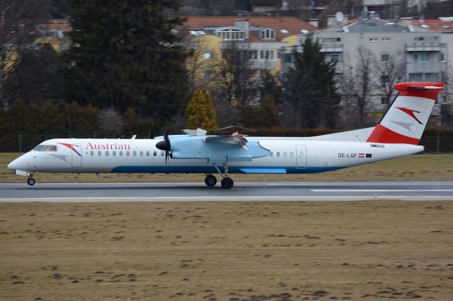 de Havilland Dash 8-400 (OE-LGF)